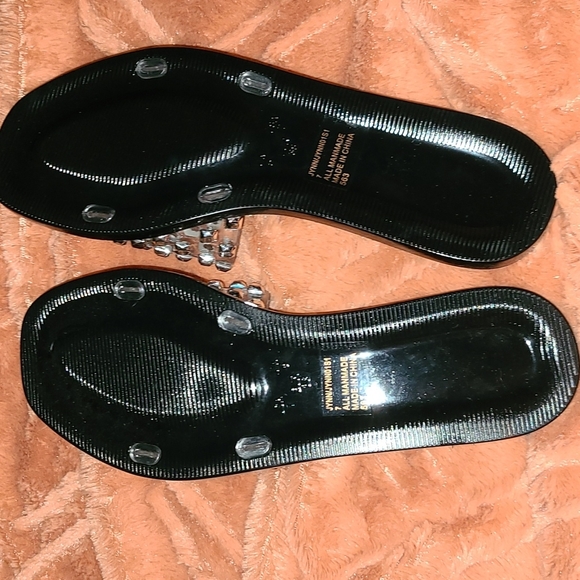 **NWOT** Steve Madden Sandals - Size 7 - Picture 2 of 2